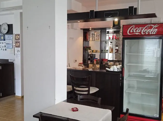 до 25 човека