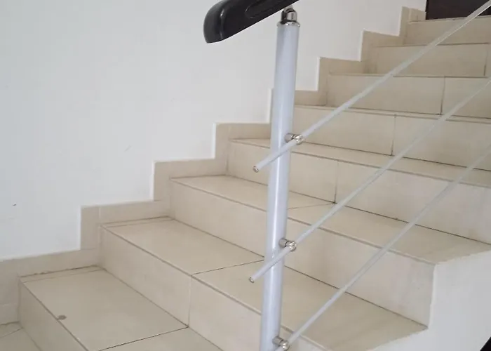 до 25 човека Bansko